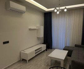 Квартира планировкой 1+1 в центре Алании (B042)
