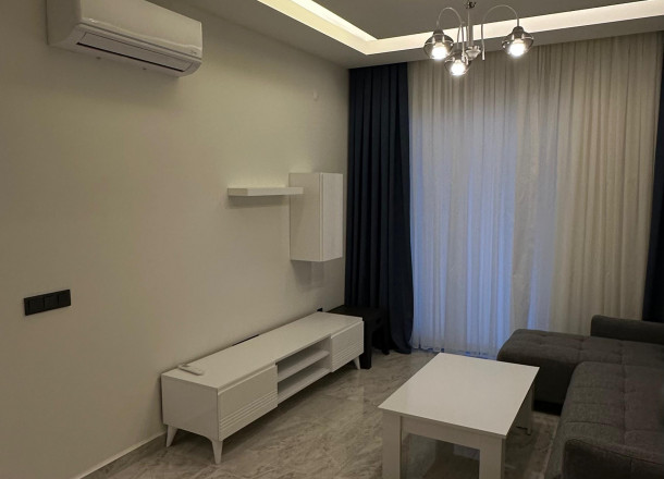 Квартира планировкой 1+1 в центре Алании (B042)